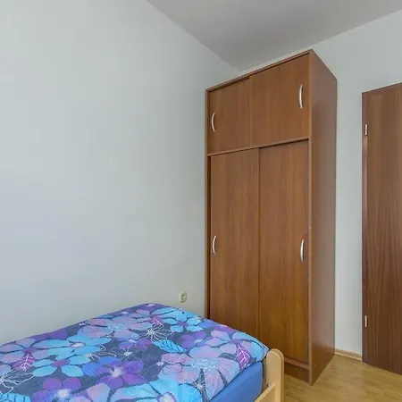 Apartment Lukenda