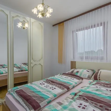 Lukenda Apartment *